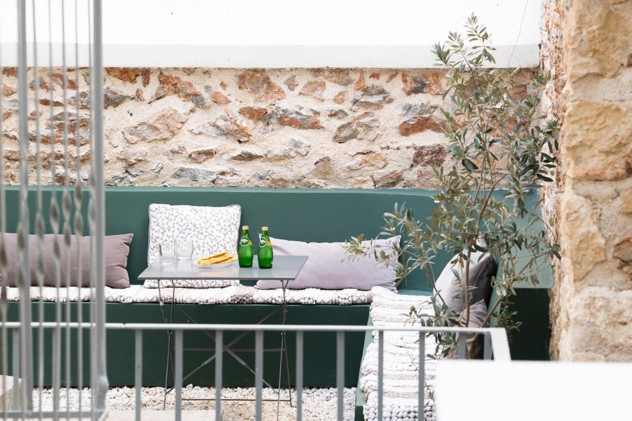 Central5 Boutique Apartments With Common Garden Next To Metro Athènes Extérieur photo