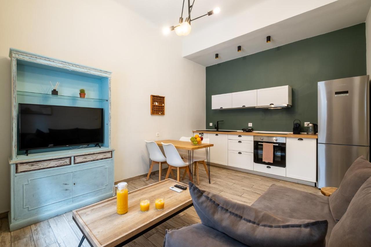 Central5 Boutique Apartments With Common Garden Next To Metro Athènes Extérieur photo