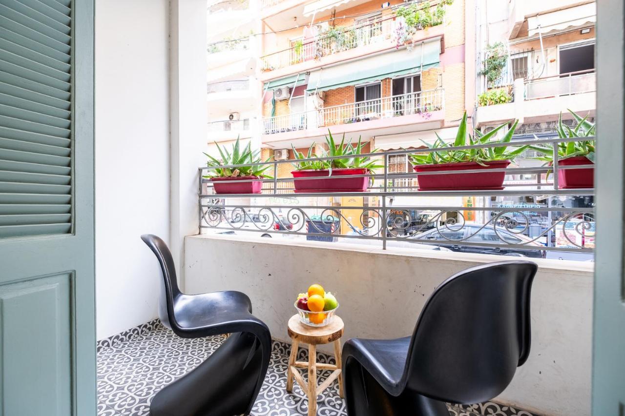 Central5 Boutique Apartments With Common Garden Next To Metro Athènes Extérieur photo