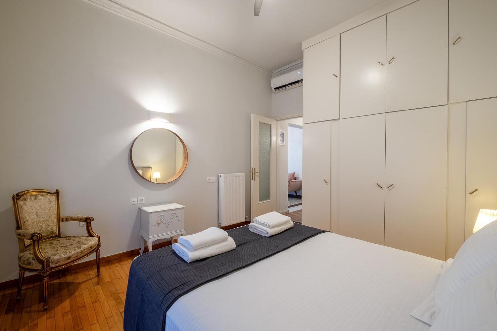 Central5 Boutique Apartments With Common Garden Next To Metro Athènes Extérieur photo